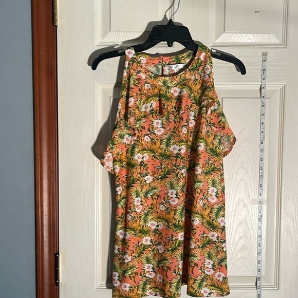 NWT-island Shores-M-multicolor Hawaiian halter, ruffle, sleeveless top/blouse. - Picture 1 of 10